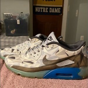 2013 Nike AirMax Ice 90 “Glacier”